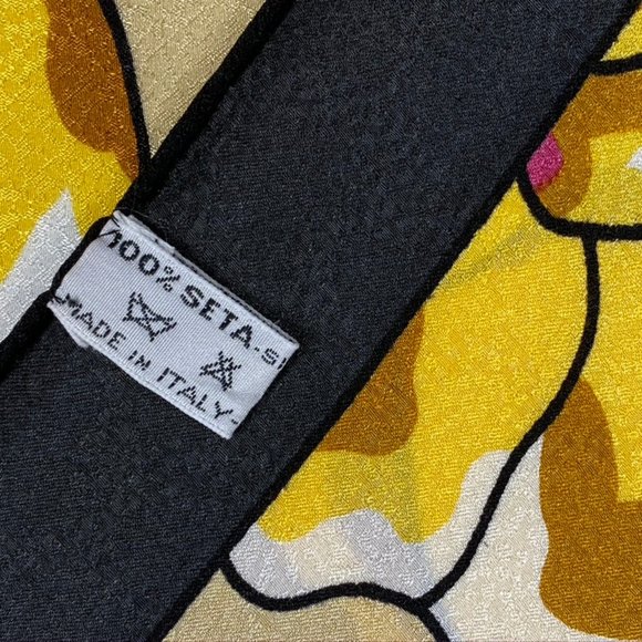 Authentic Tiffany & Co Scarf - Picture 7 of 8